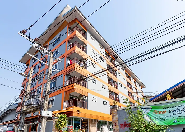 Tree Place Hostel *