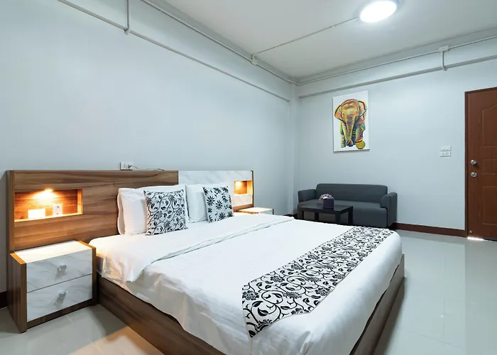 Tree Place Hostel Bangkok